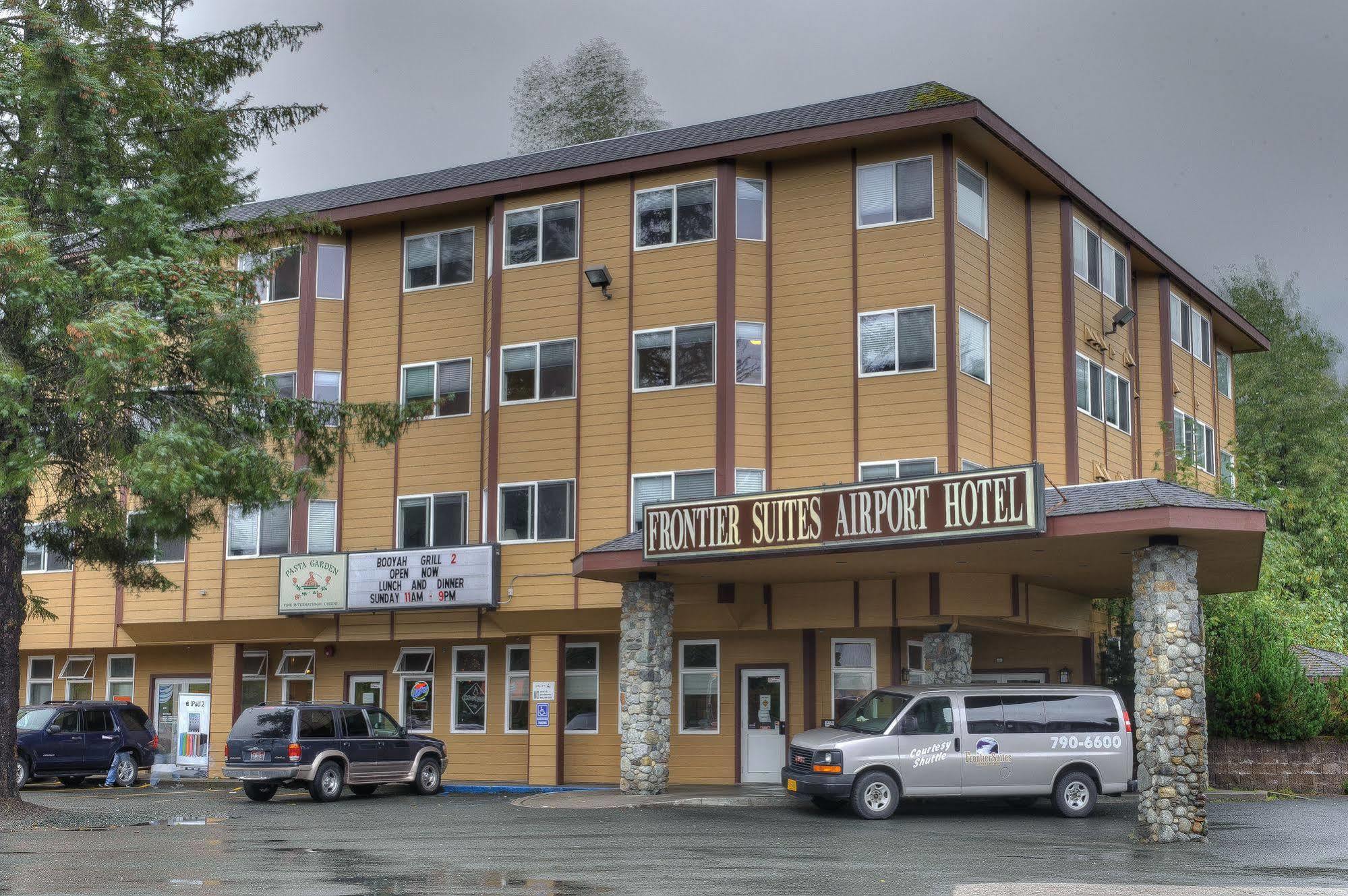 Frontier Suites Hotel In Juneau Ngoại thất bức ảnh
