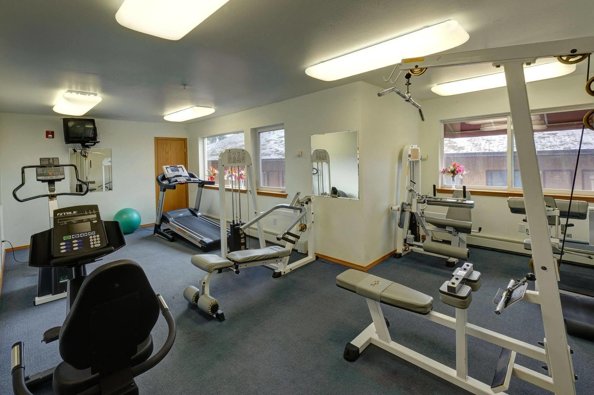 Frontier Suites Hotel In Juneau Ngoại thất bức ảnh