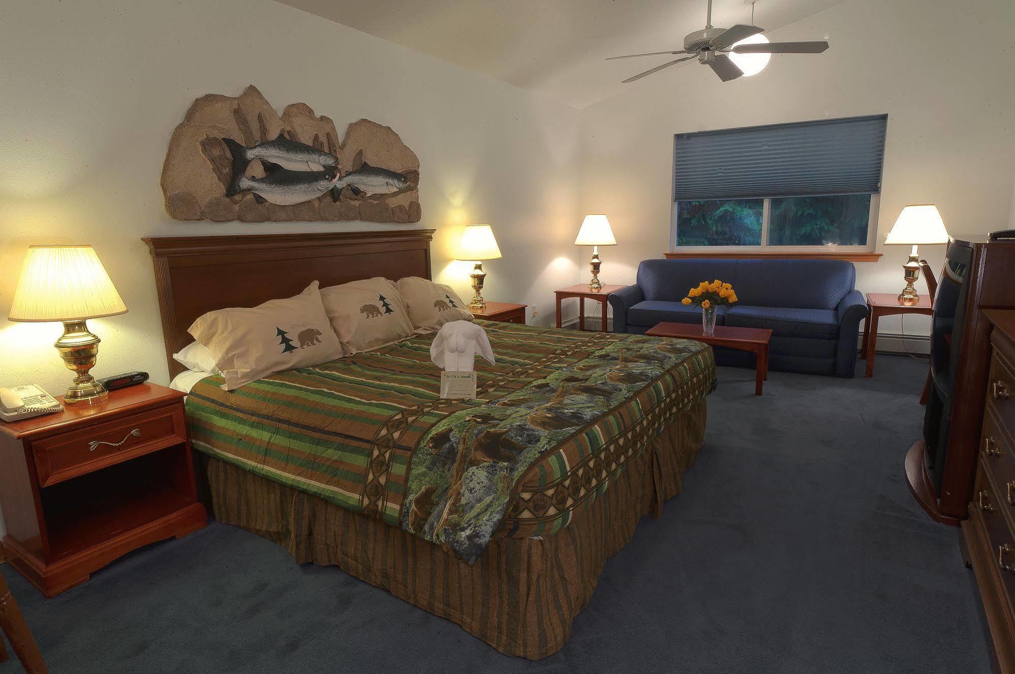 Frontier Suites Hotel In Juneau Ngoại thất bức ảnh